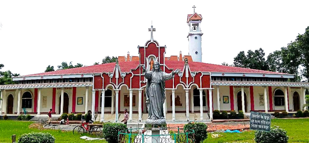 দৃষ্টিনন্দন সেন্ট নিকোলাস গির্জা কালীগঞ্জের ঐতিহ্য